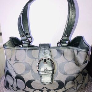 Coach F19253 Soho signature Carryall Satchel bag
